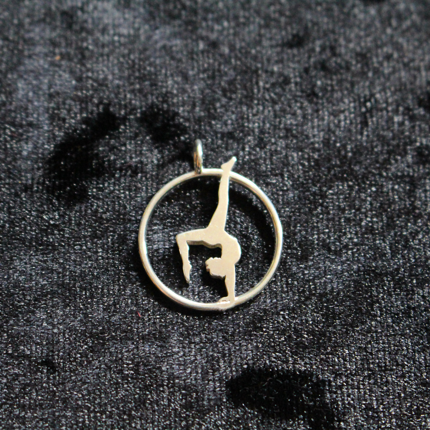 Pendant "Handstand Acrobat"