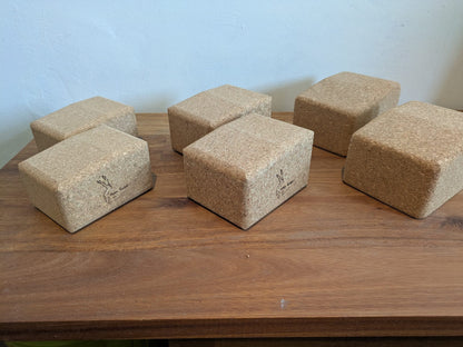 Natalies Handstandblöcke aus Kork