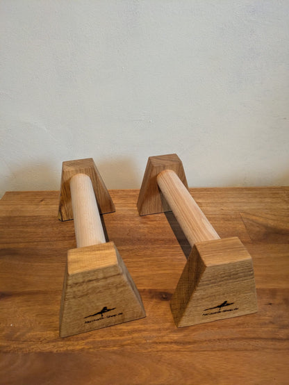 Parallettes aus Eiche – handgefertigt, limitierte Serie