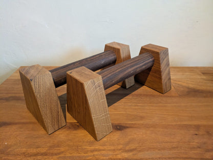 Parallettes aus Eiche – handgefertigt, limitierte Serie